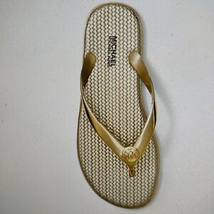 Michael Michael Kors Jet Set Metallic Jelly Flip-Flop Sandal Gold Size 6